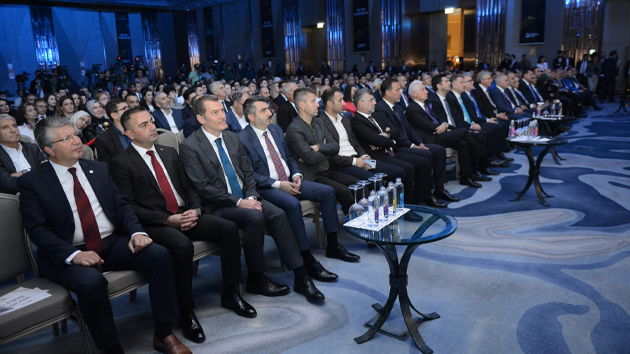YILDIRIM’A “KENTSEL TASARIM VE MİMARİ” ÖDÜLÜ
