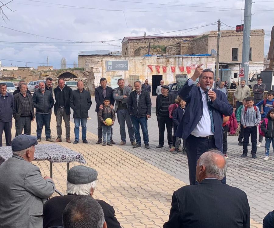 Yoksullaştırdıkları halkımızın inançlarını sömürerek oy avcılığı yapıyorlar