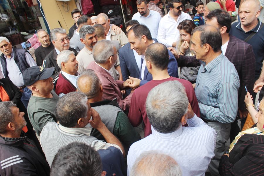 YÖRÜK EVLADI KIRATLI'YA ERDEMLİ’DE SEVGİ SELİ