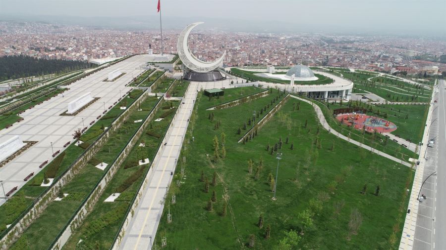 Yücel Yılmaz, Balıkesir’i uluslararası bir üs haline getiriyor